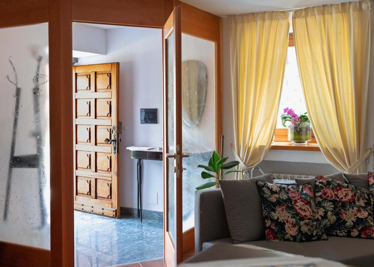 La Posta Apartment Saint Marcel Exterior photo